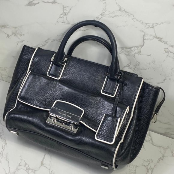 MICHAEL KORS AUDREY BLACK LARGE LEATHER SATCHEL BAG - Picture 1 of 10